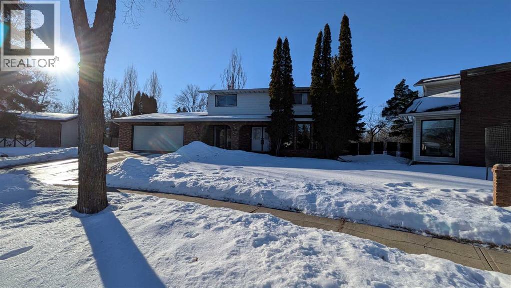 3810 64 Street, Camrose, Alberta  T4V 2Z2 - Photo 2 - A2279885