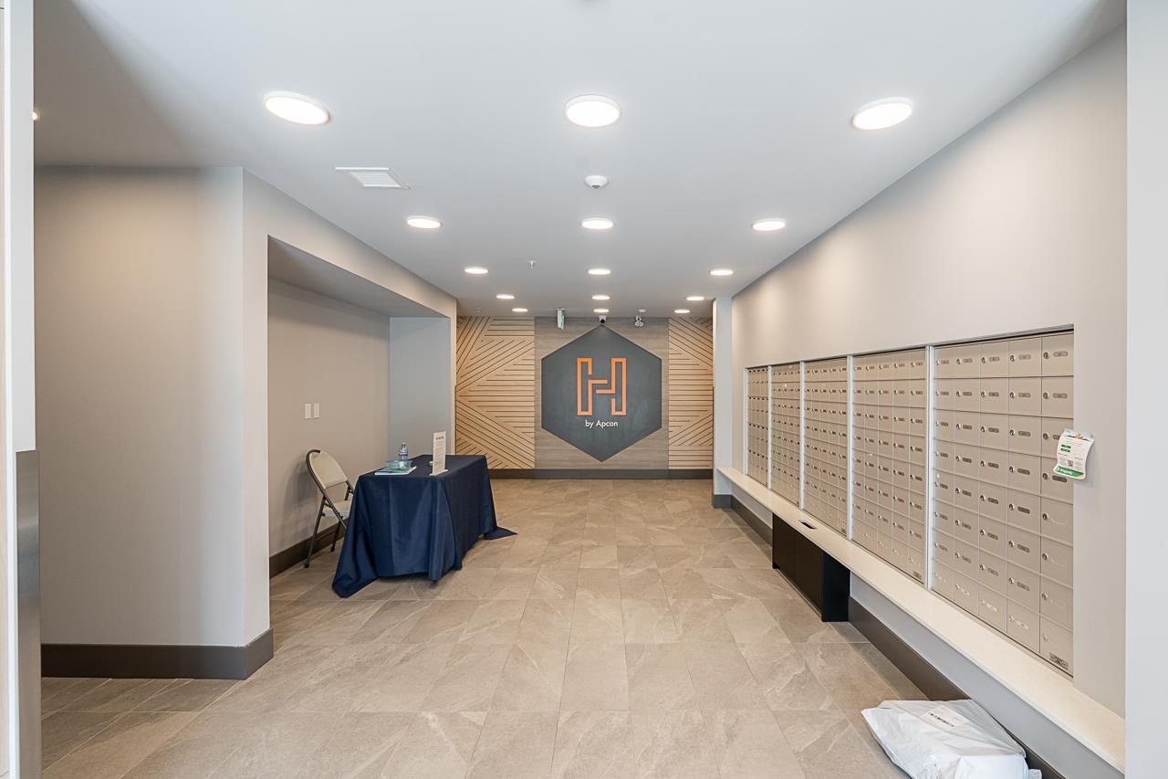 412 7936 206 Street, Langley, British Columbia  V2Y 3X8 - Photo 2 - R3067547