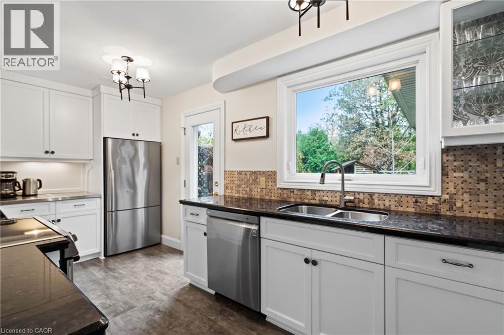 131 Glenwood Avenue, St. Catharines, Ontario  L2R 4C8 - Photo 14 - 40799941