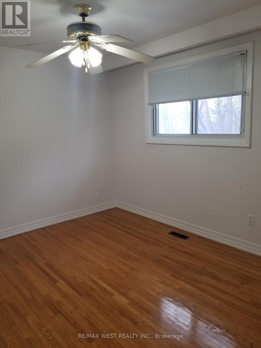 38 Milady Road, Toronto, Ontario  M9L 2H8 - Photo 10 - W12717416