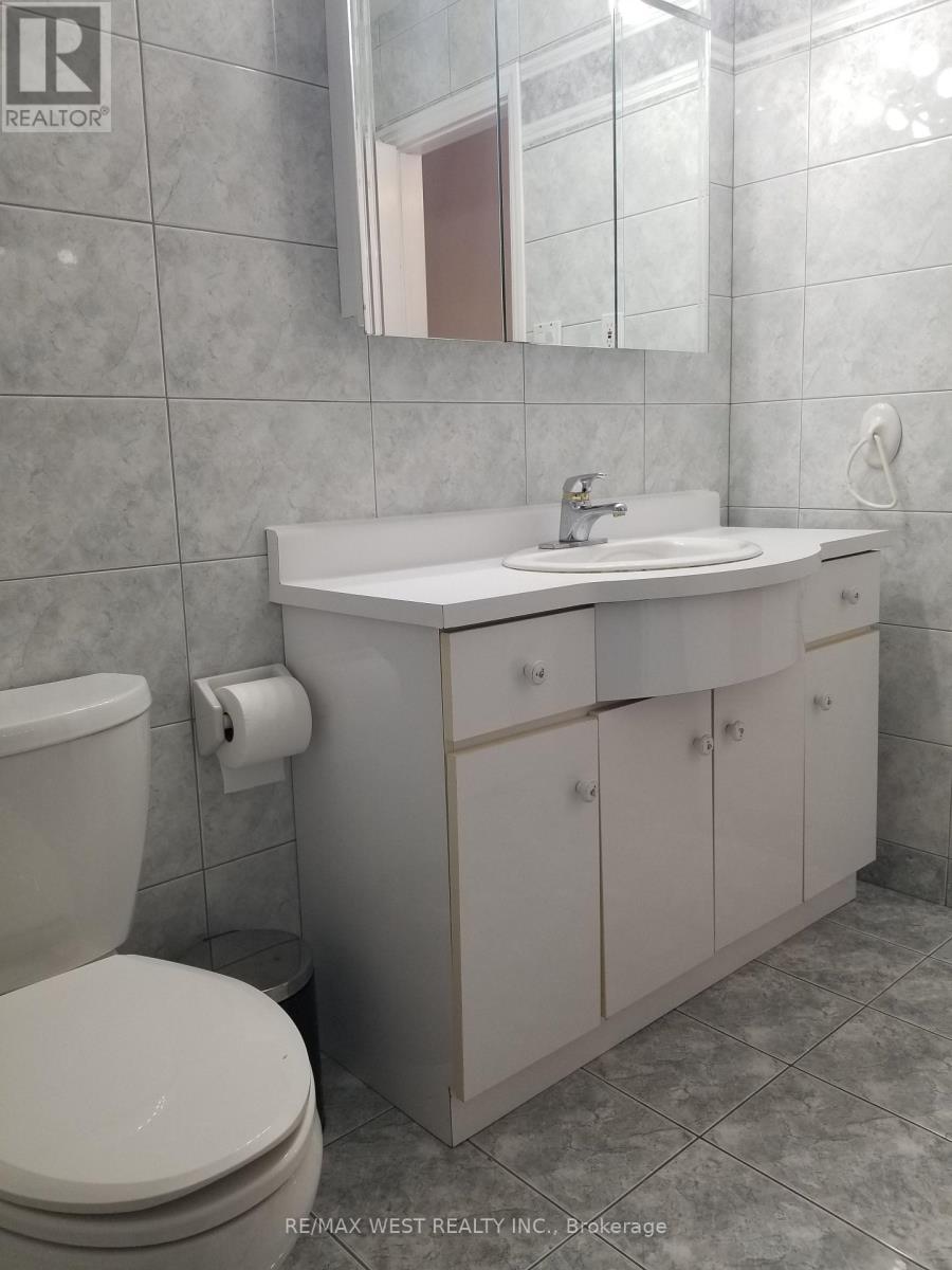 38 Milady Road, Toronto, Ontario  M9L 2H8 - Photo 12 - W12717416