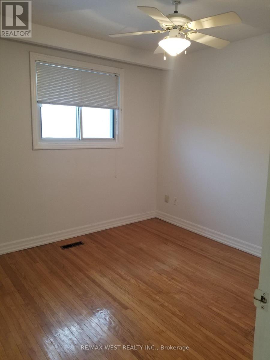 38 Milady Road, Toronto, Ontario  M9L 2H8 - Photo 8 - W12717416