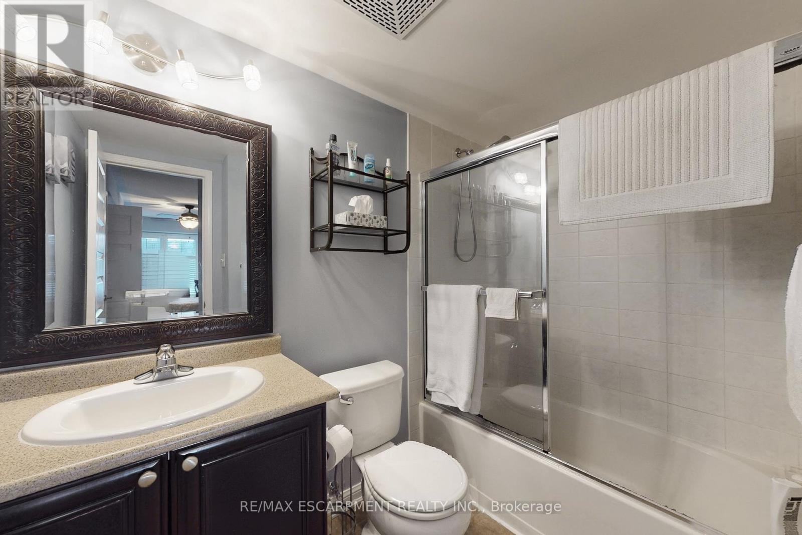 103 - 3060 Rotary Way, Burlington, Ontario  L7M 0G9 - Photo 20 - W12717422