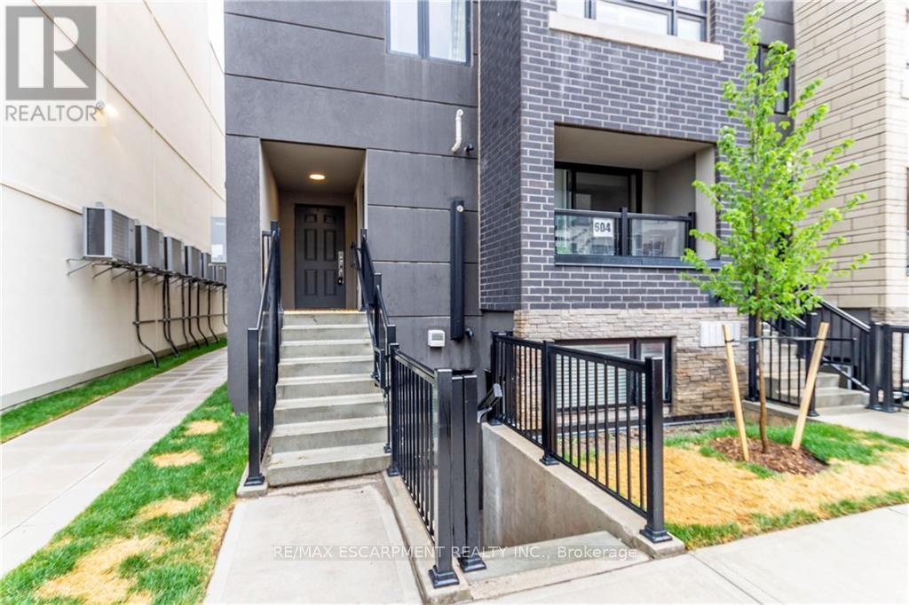 603 - 1129 Cooke Boulevard, Burlington, Ontario  L7T 4A8 - Photo 2 - W12717436