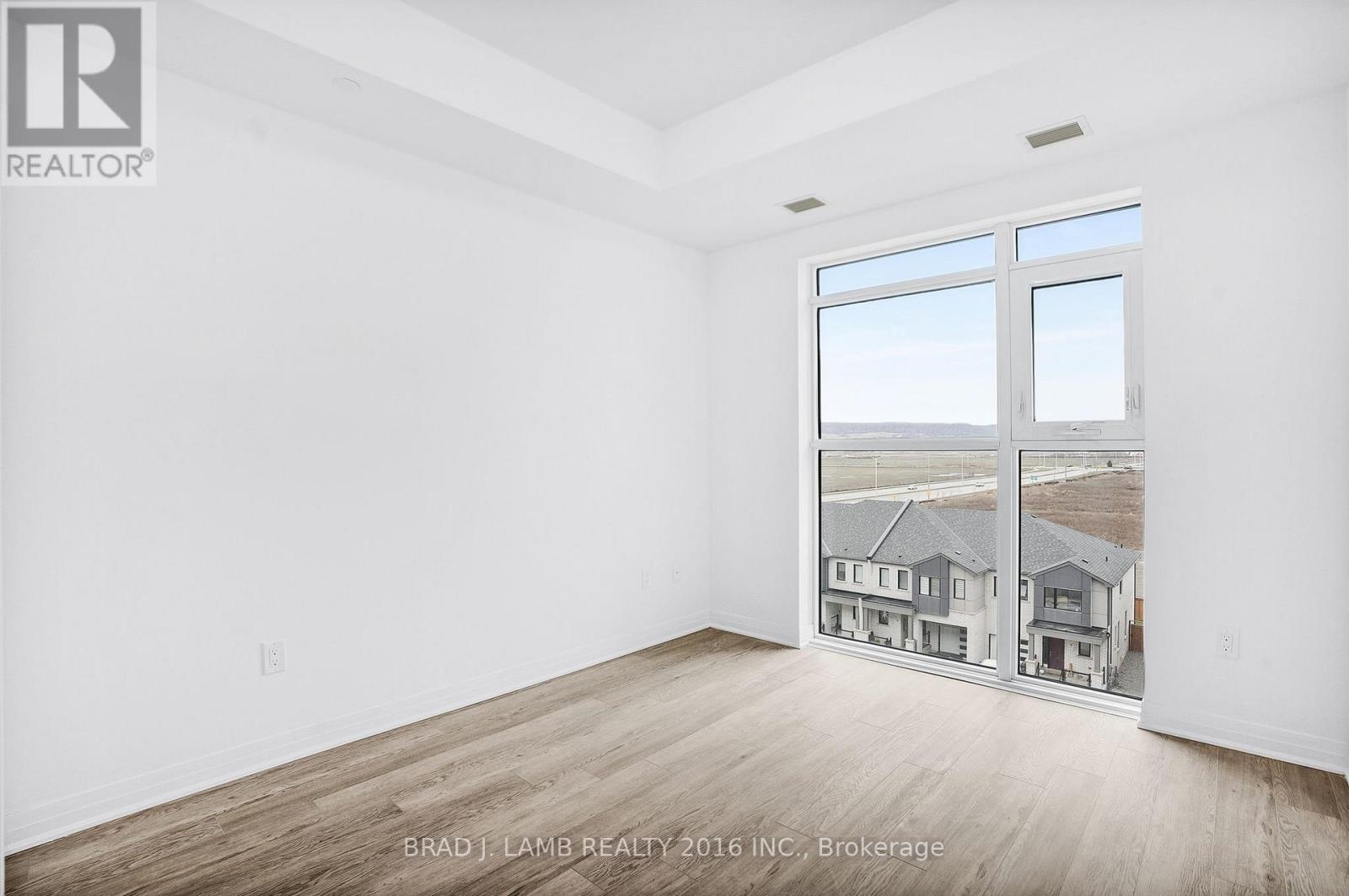 507 - 490 Gordon Krantz Avenue, Milton, Ontario  L9T 2X5 - Photo 9 - W12717446