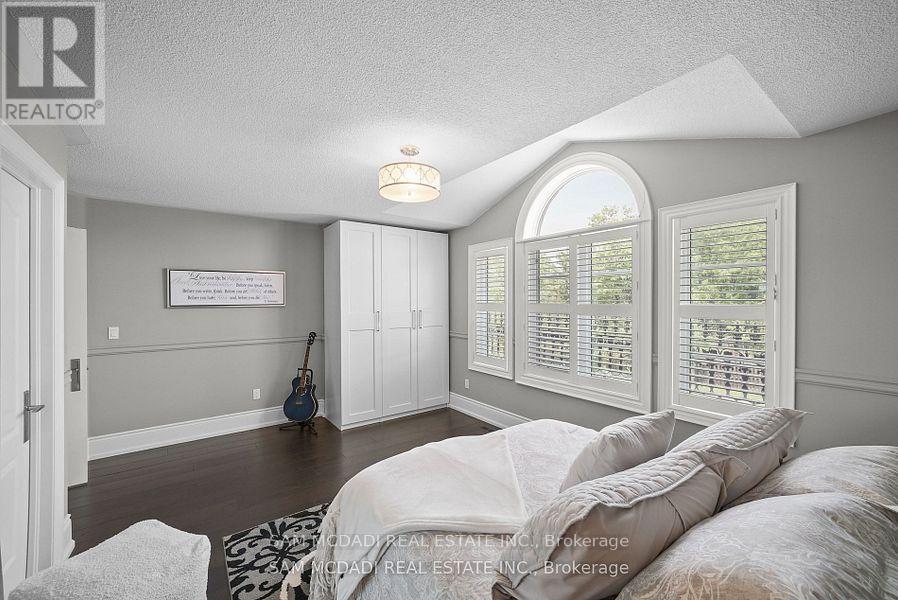 956 Sombrero Way, Mississauga, Ontario  L5W 1S9 - Photo 24 - W12717466