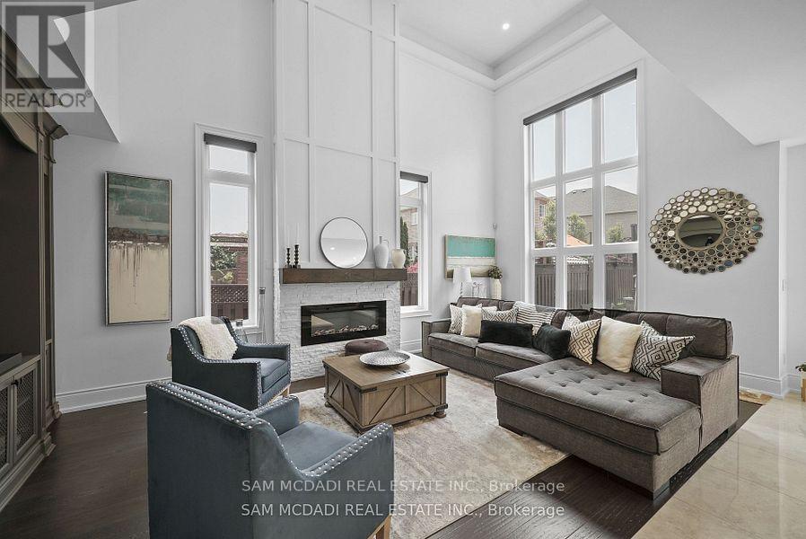 956 Sombrero Way, Mississauga, Ontario  L5W 1S9 - Photo 6 - W12717466