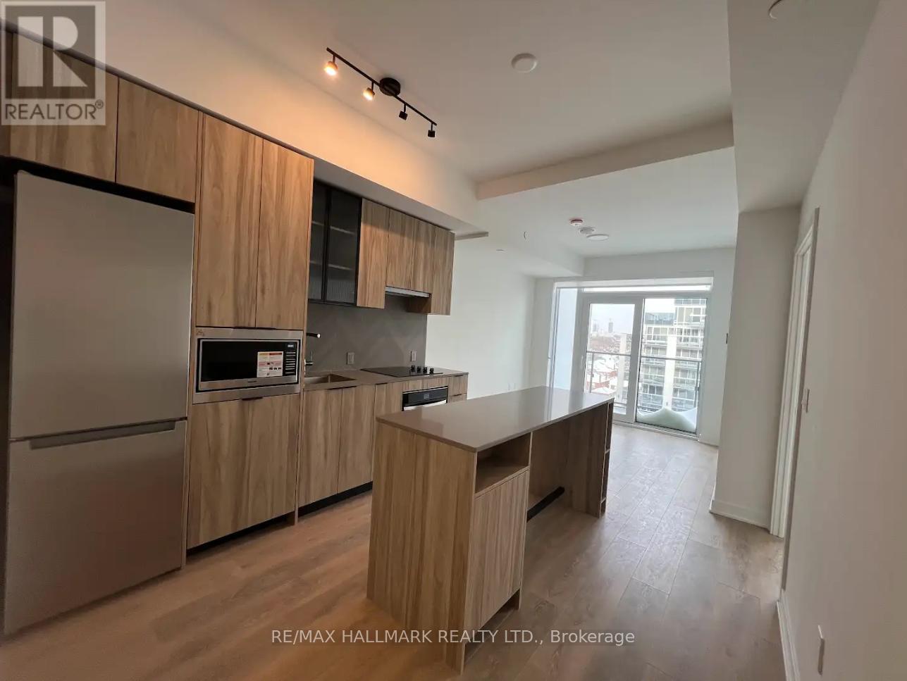 519 - 1037 The Queensway Way, Toronto, Ontario  M8Z 0H5 - Photo 4 - W12717478