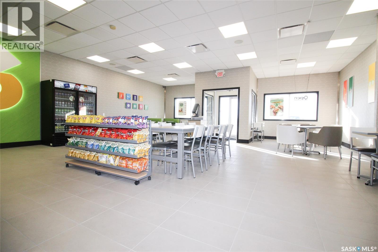 #5 910 3rd Avenue W, Shaunavon, Saskatchewan  S0N 2M0 - Photo 20 - SK027157