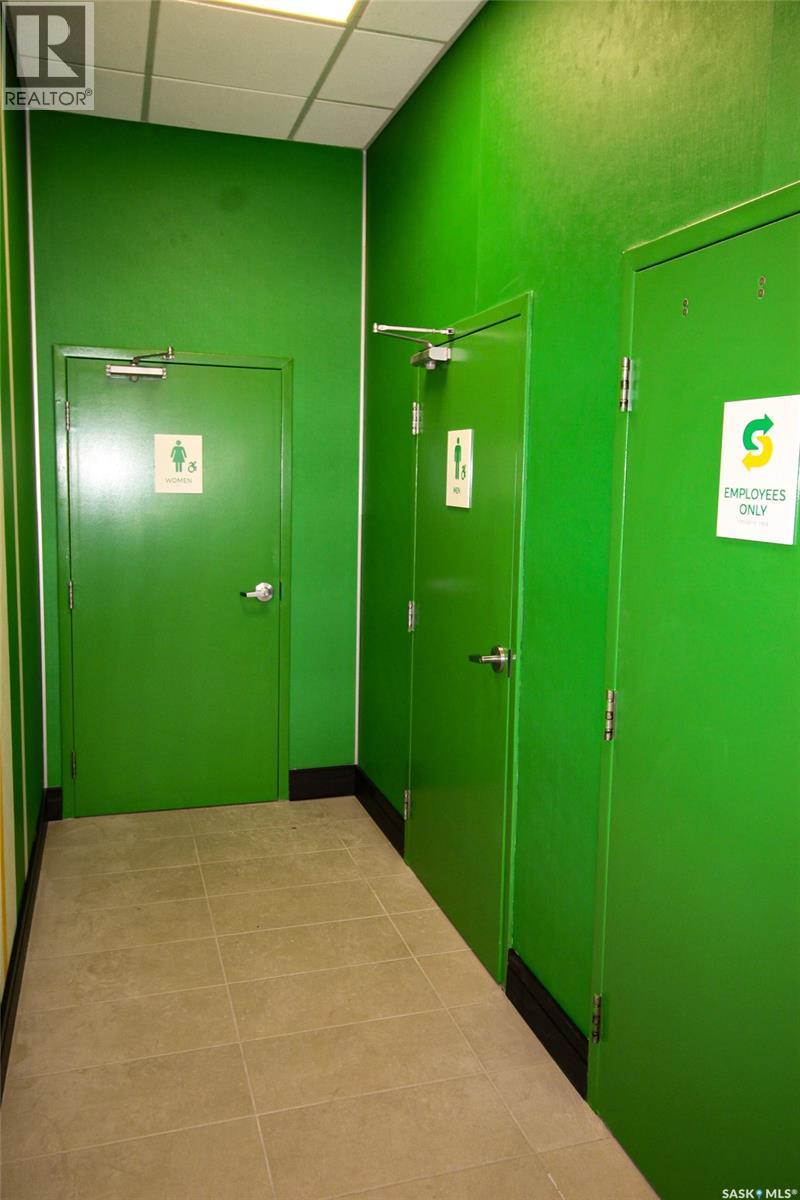 #5 910 3rd Avenue W, Shaunavon, Saskatchewan  S0N 2M0 - Photo 24 - SK027157