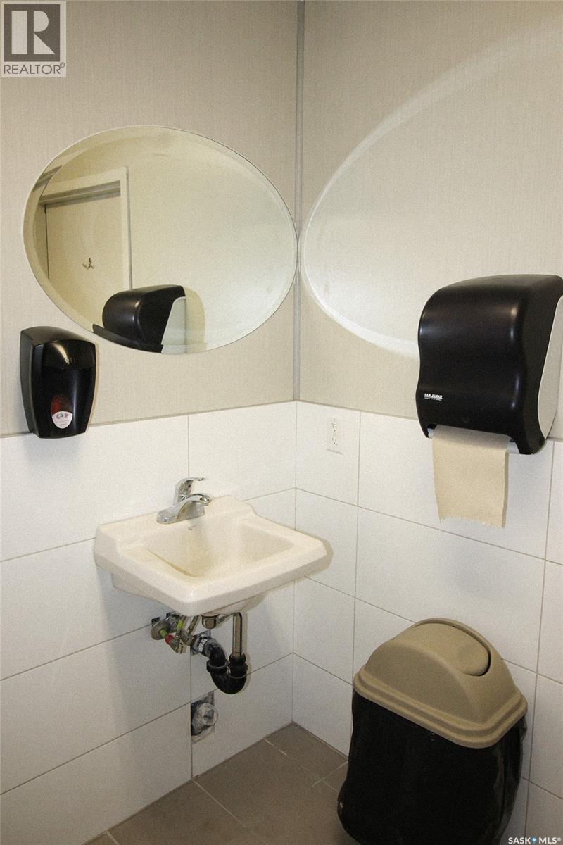 #5 910 3rd Avenue W, Shaunavon, Saskatchewan  S0N 2M0 - Photo 25 - SK027157