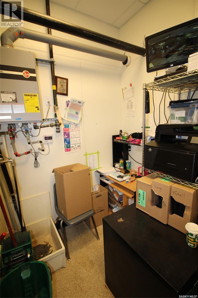 #5 910 3rd Avenue W, Shaunavon, Saskatchewan  S0N 2M0 - Photo 33 - SK027157