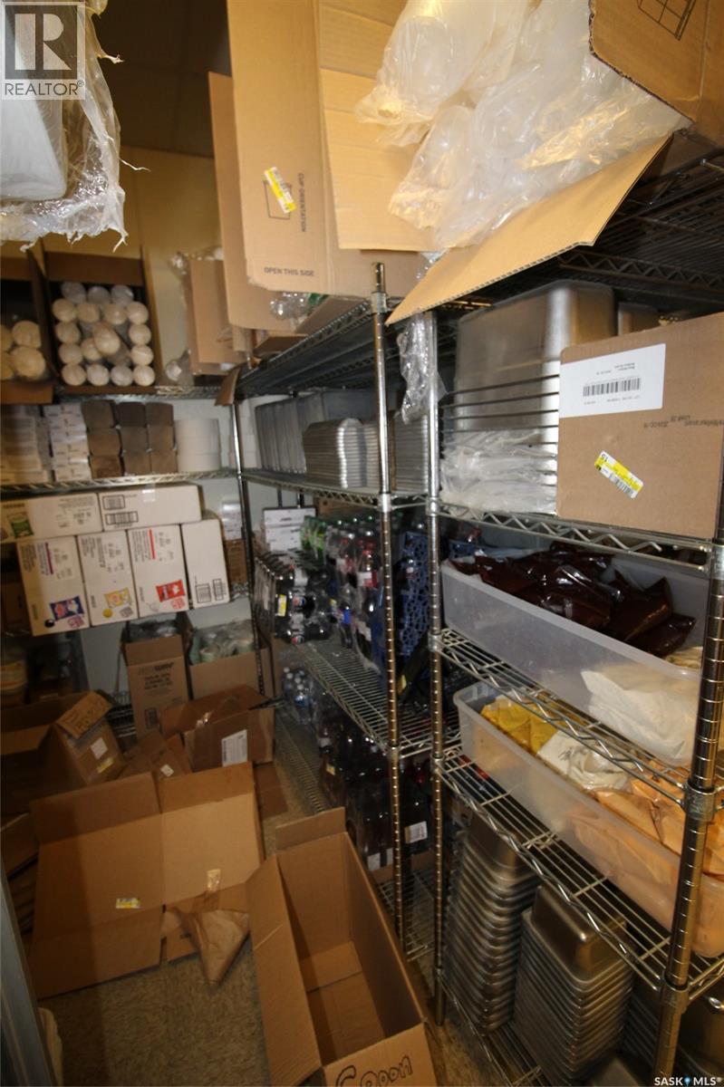 #5 910 3rd Avenue W, Shaunavon, Saskatchewan  S0N 2M0 - Photo 35 - SK027157