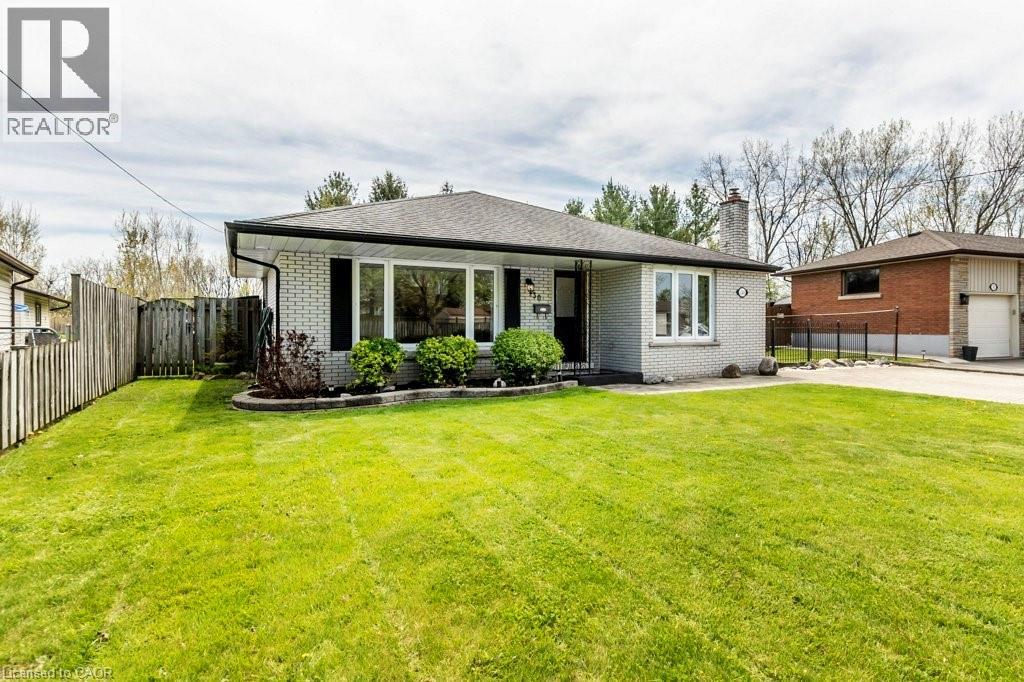 30 Terrace Avenue, Welland, Ontario  L3C 2C4 - Photo 2 - 40799993