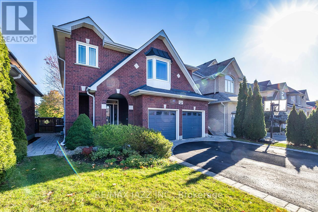 2246 PINDAR CRESCENT, Oshawa, Ontario