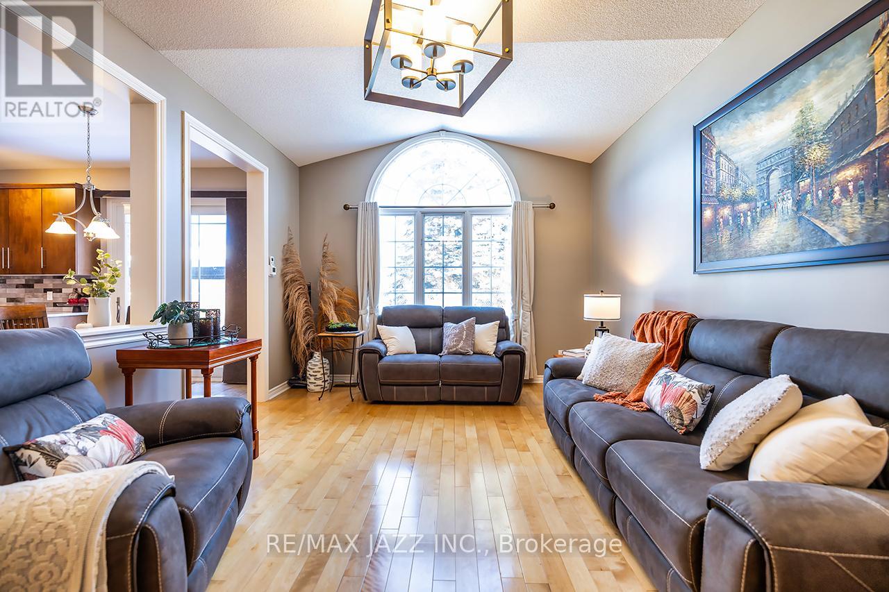 2246 Pindar Crescent, Oshawa, Ontario  L1L 0C6 - Photo 19 - E12717556