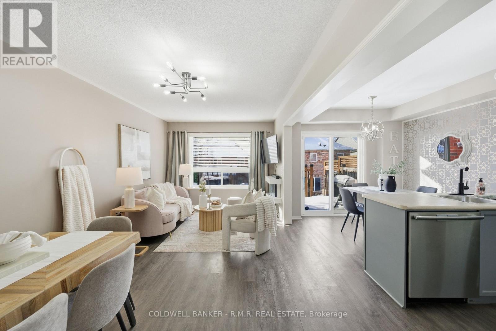 1362 Livesey Court, Oshawa, Ontario  L1K 0G8 - Photo 8 - E12717644