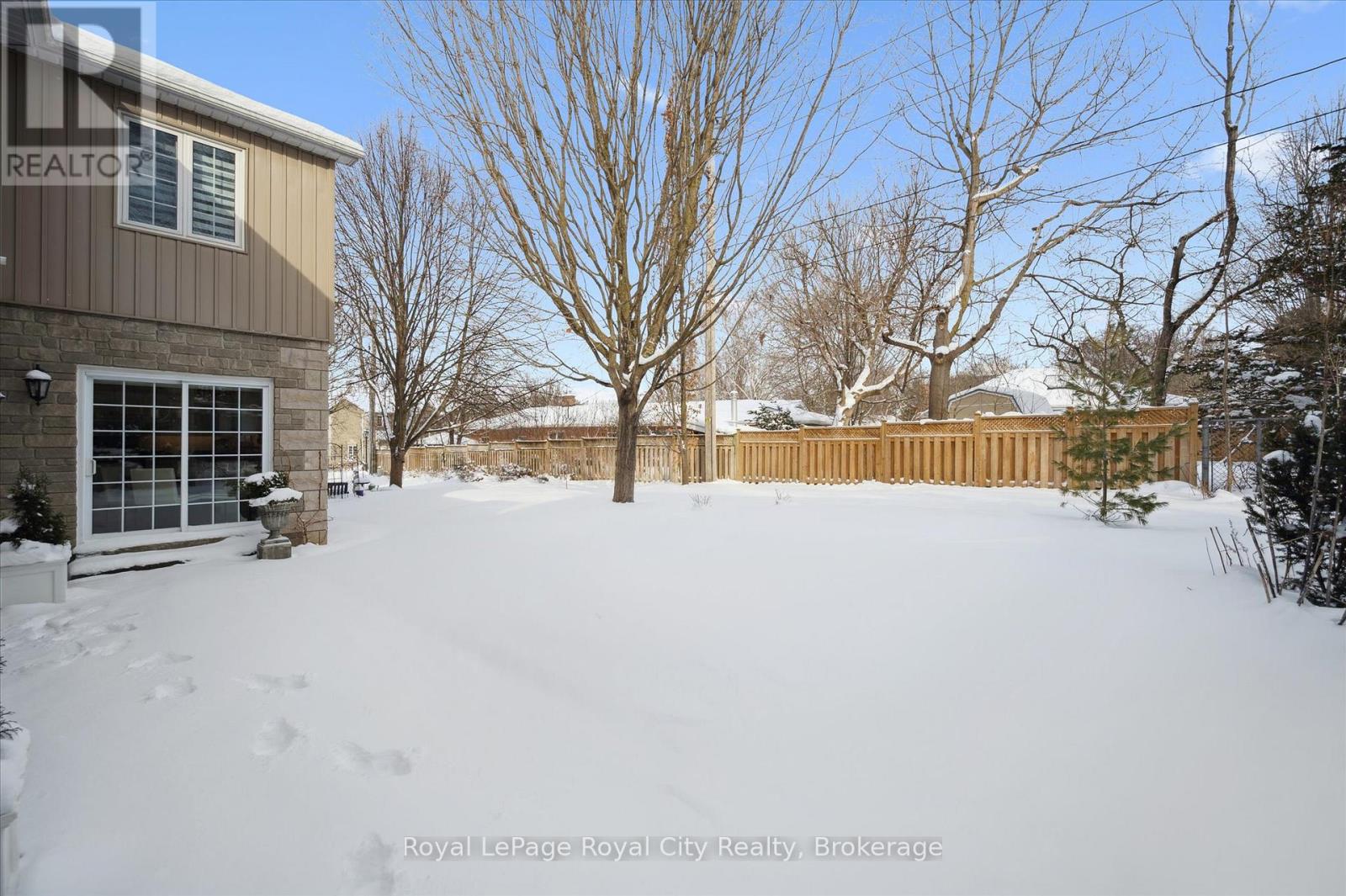 11 - 25 Manor Park Crescent, Guelph, Ontario  N1G 1A2 - Photo 33 - X12717590