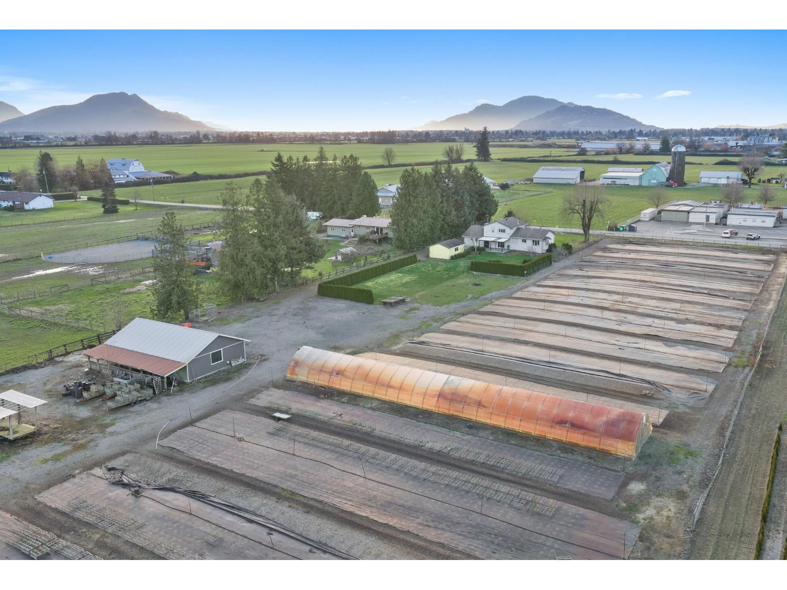 9850 Banford Road, Rosedale, Chilliwack, British Columbia  V2P 6H3 - Photo 2 - R3080118