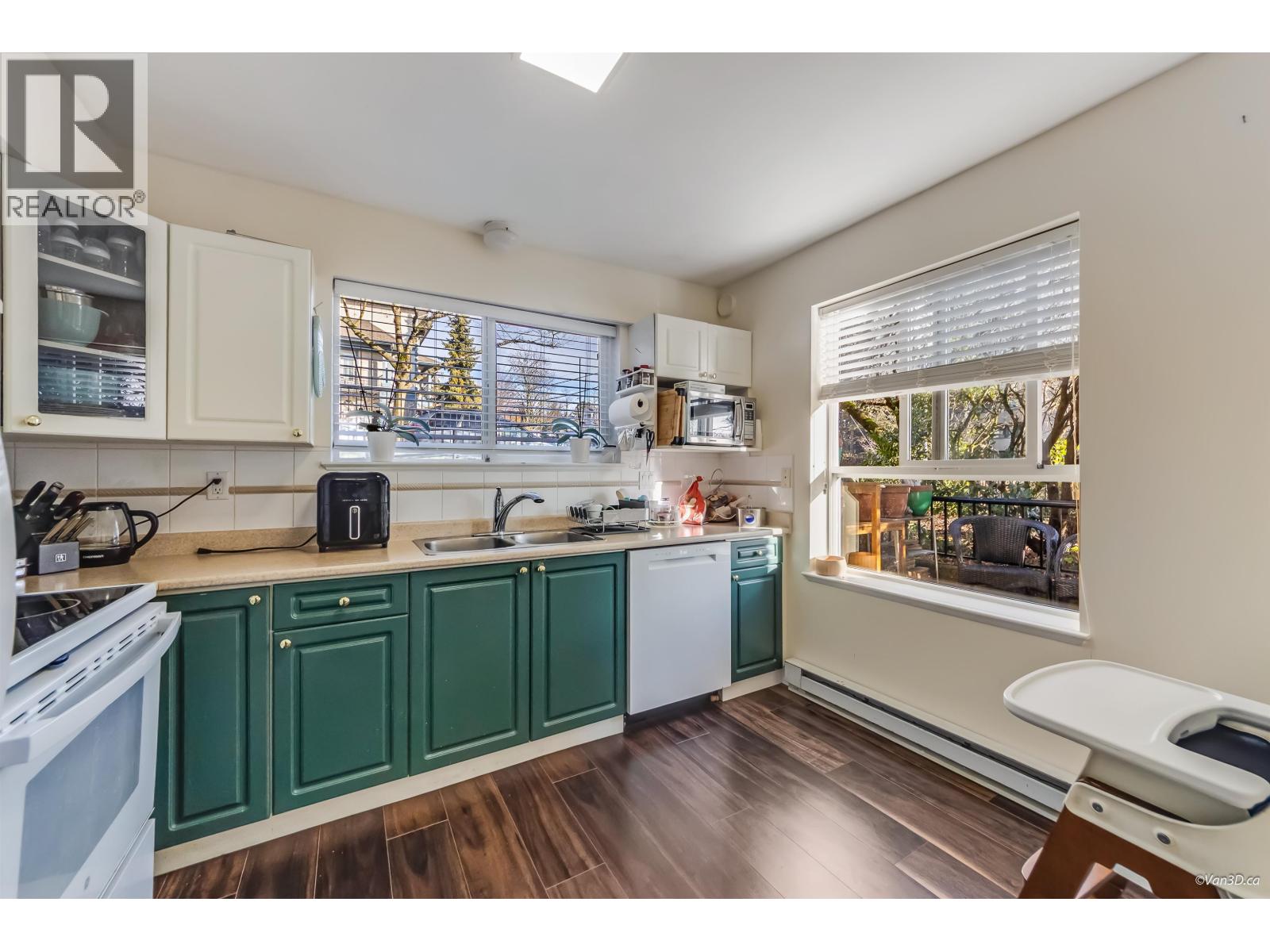 101 202 Mowat Street, New Westminster, British Columbia  V3M 4B2 - Photo 12 - R3081185