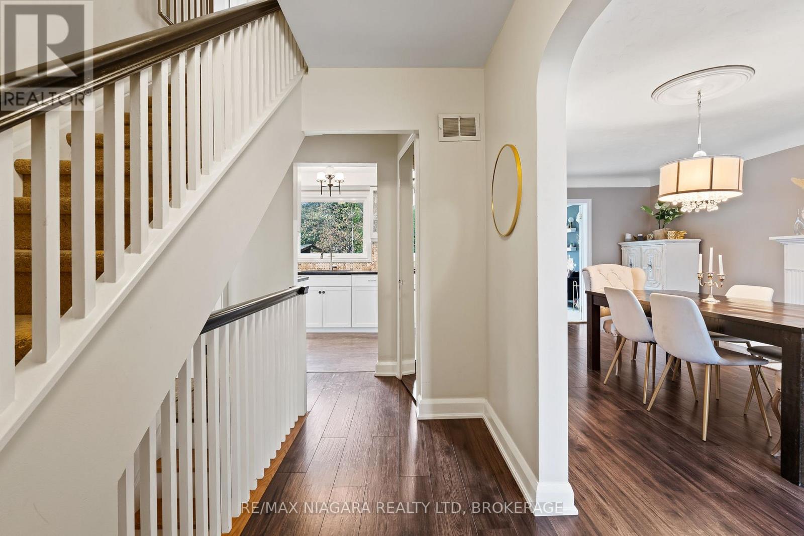 131 Glenwood Drive, St. Catharines, Ontario  L2R 4C9 - Photo 11 - X12715298