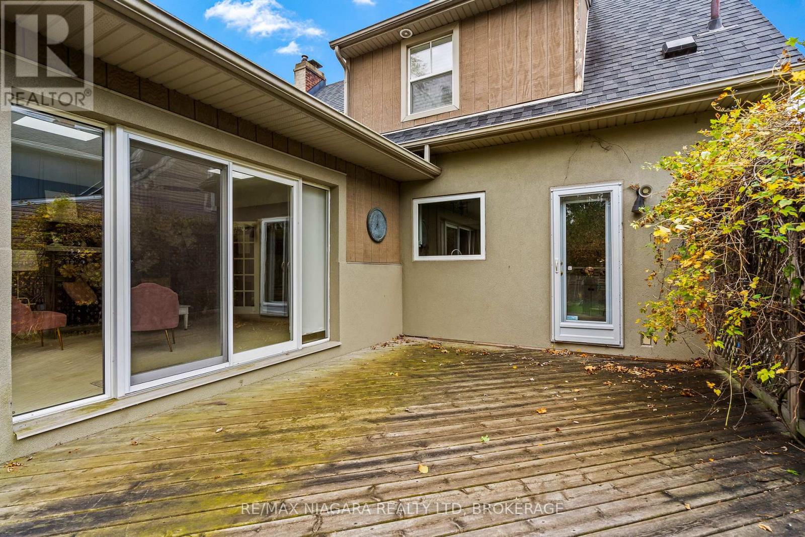 131 Glenwood Drive, St. Catharines, Ontario  L2R 4C9 - Photo 33 - X12715298