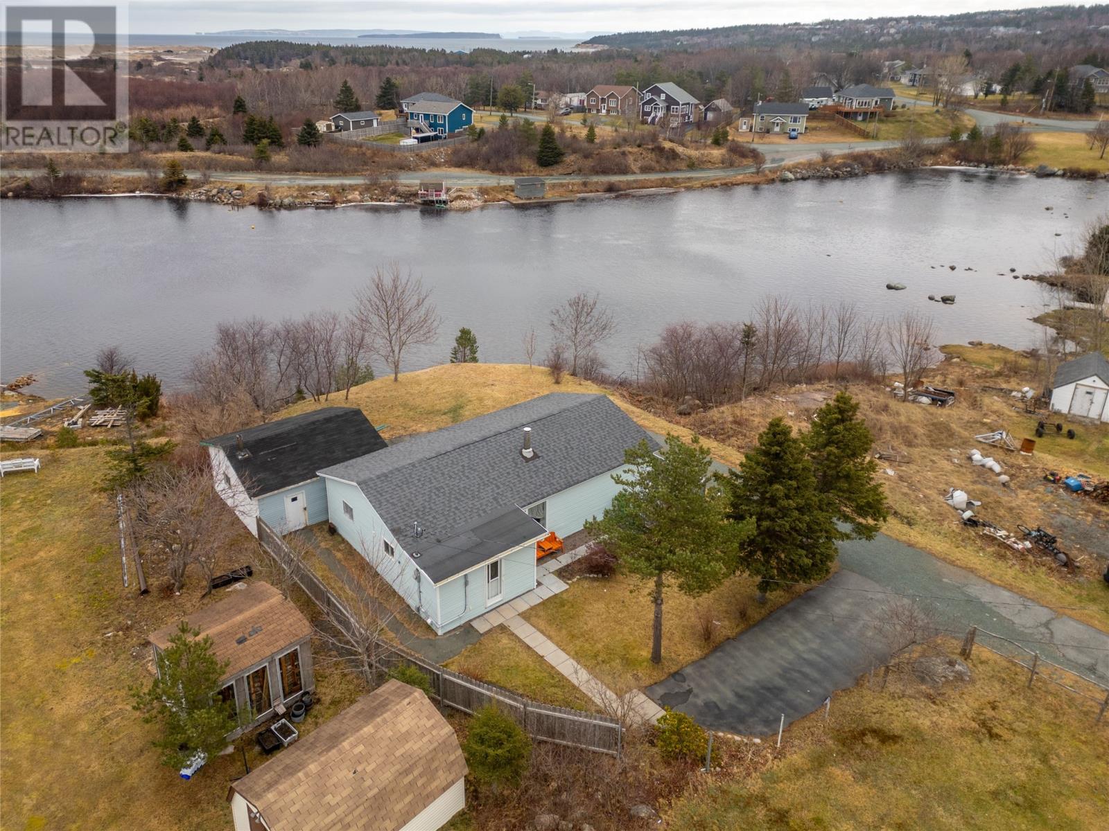 124 Seal Cove Road, Conception Bay South, Newfoundland & Labrador