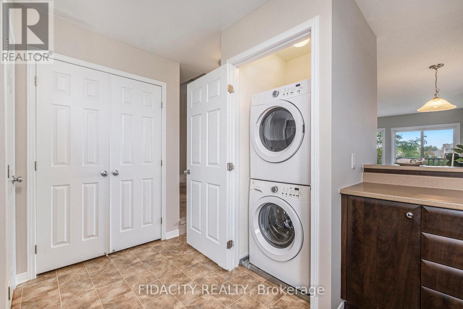 3391 Cambrian Road, Ottawa, Ontario  K2J 1S3 - Photo 12 - X12717568