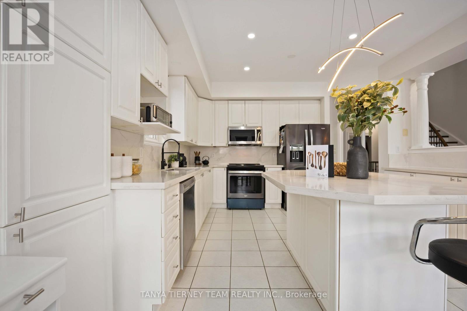 101 Tunney Place, Whitby, Ontario  L1M 2G4 - Photo 16 - E12715124