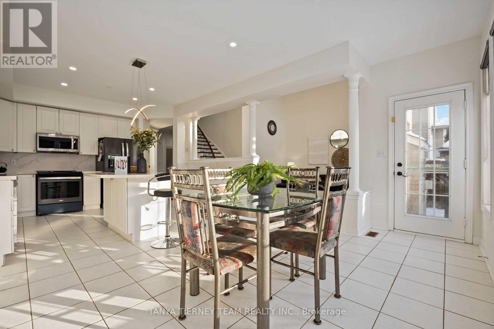 101 Tunney Place, Whitby, Ontario  L1M 2G4 - Photo 18 - E12715124