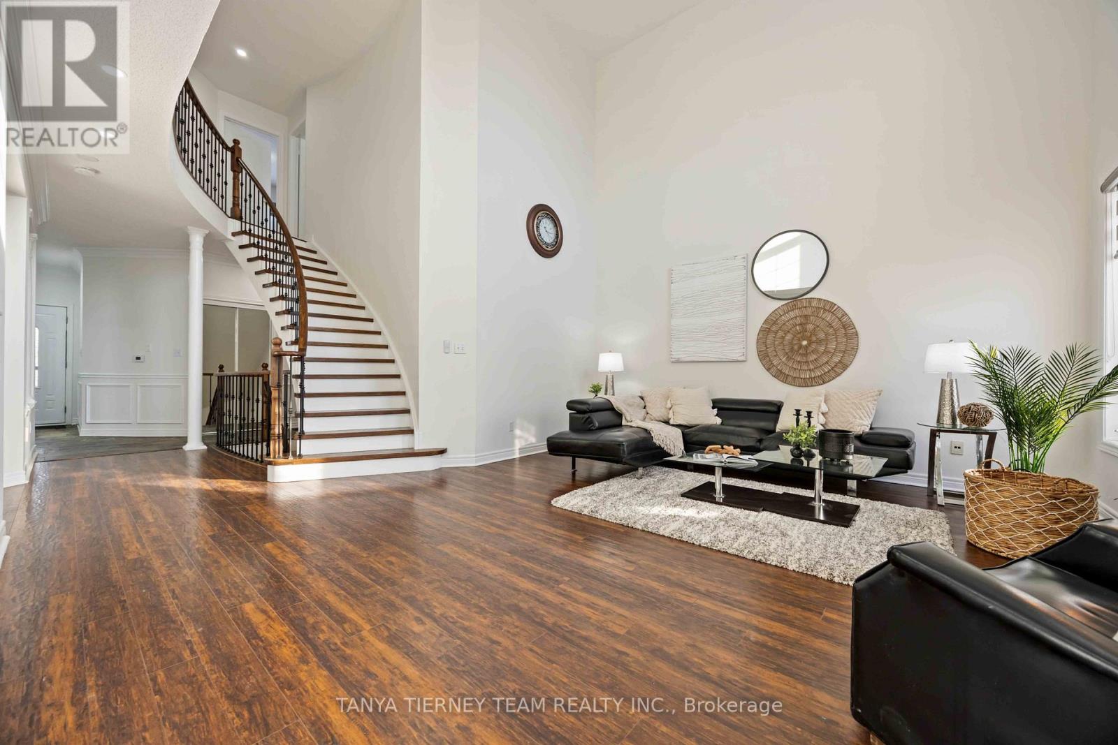 101 Tunney Place, Whitby, Ontario  L1M 2G4 - Photo 6 - E12715124