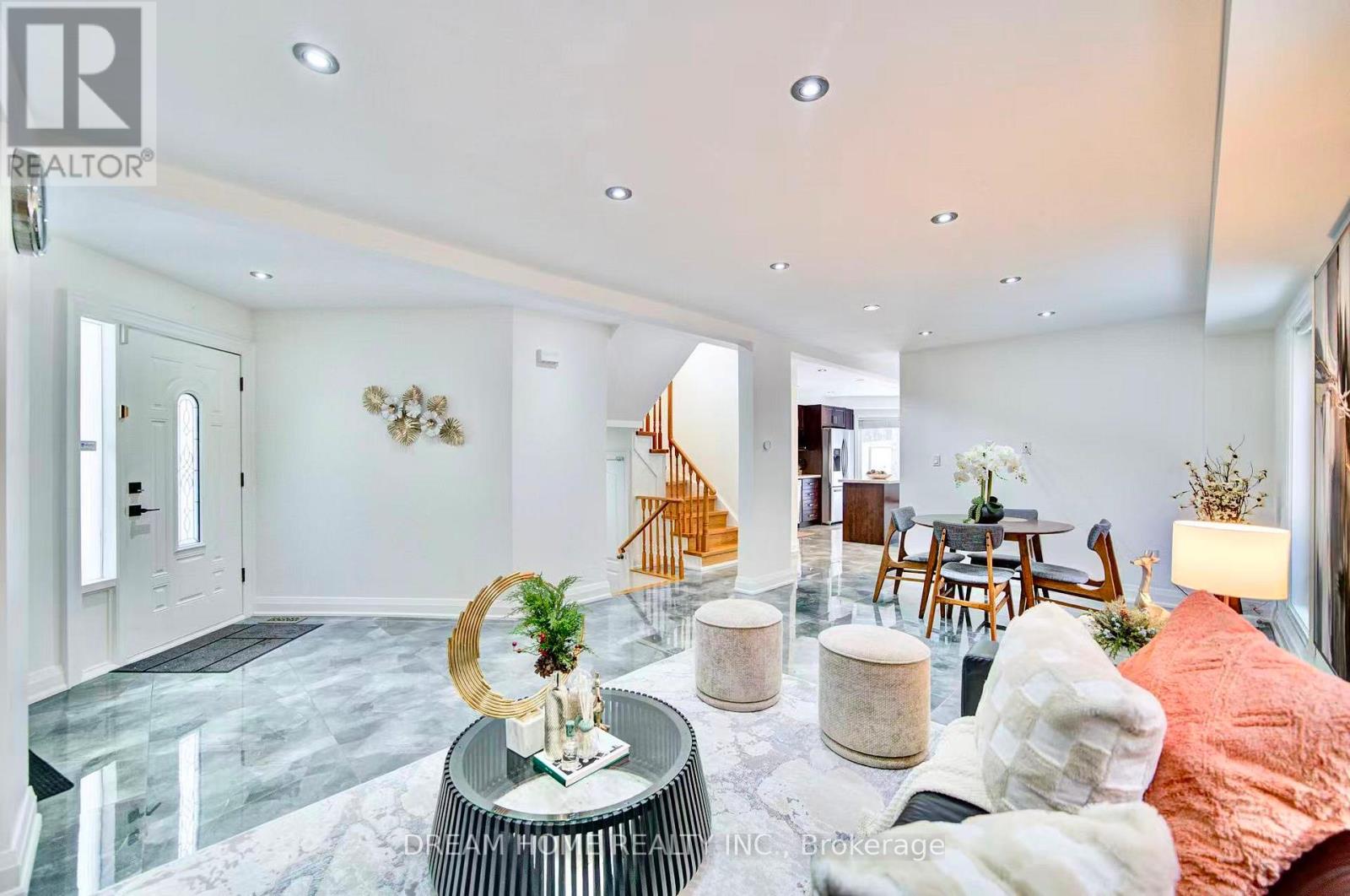 30 Marlow Crescent, Markham, Ontario  L3R 4P5 - Photo 10 - N12709590