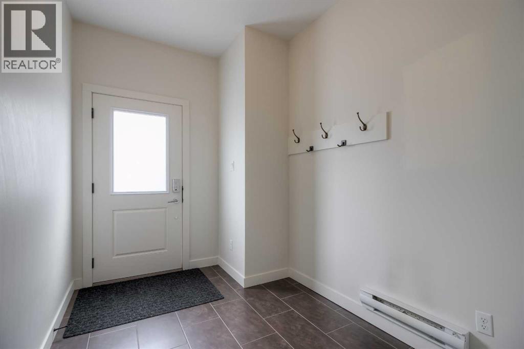 1, 270 Couleesprings Terrace S, Lethbridge, Alberta  T1K 5P1 - Photo 2 - A2280322