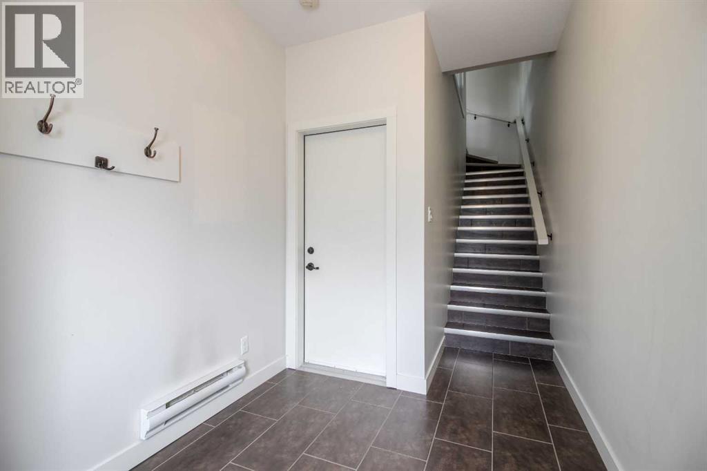 1, 270 Couleesprings Terrace S, Lethbridge, Alberta  T1K 5P1 - Photo 3 - A2280322