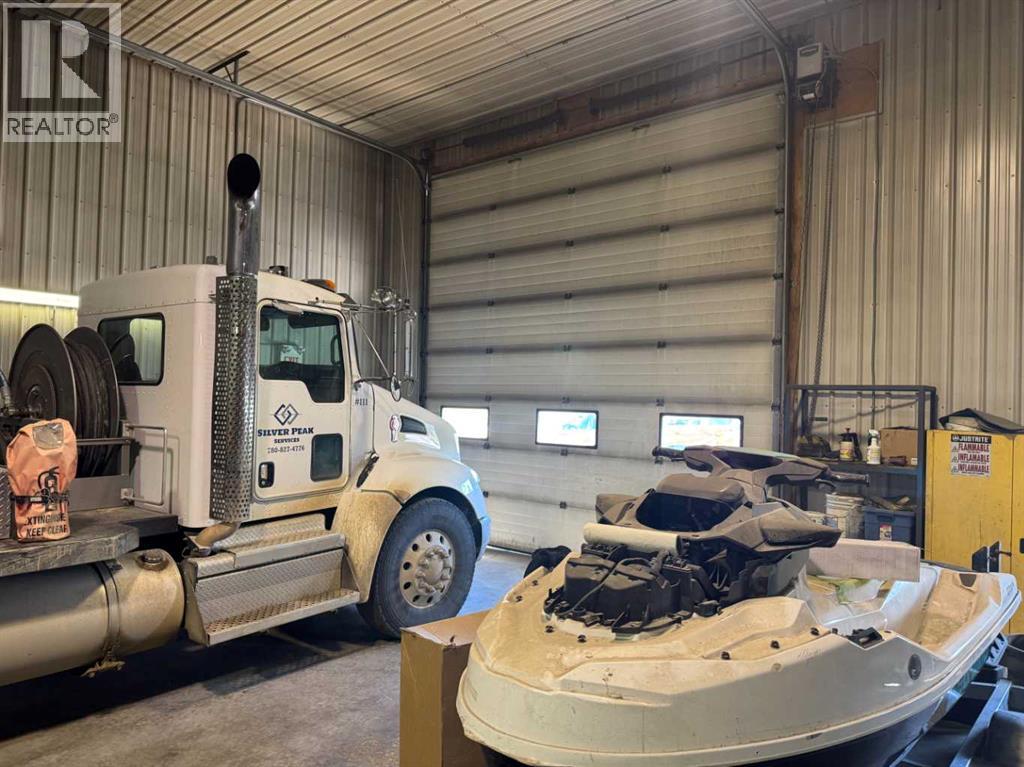 9802 98 Street, Grande Cache, Alberta  T0E 0Y0 - Photo 5 - A2242937