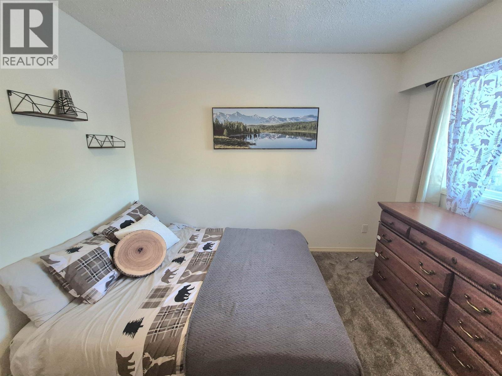 4765 Chilcotin Crescent, 108 Mile Ranch, British Columbia  V0K 2Z0 - Photo 16 - R3081823