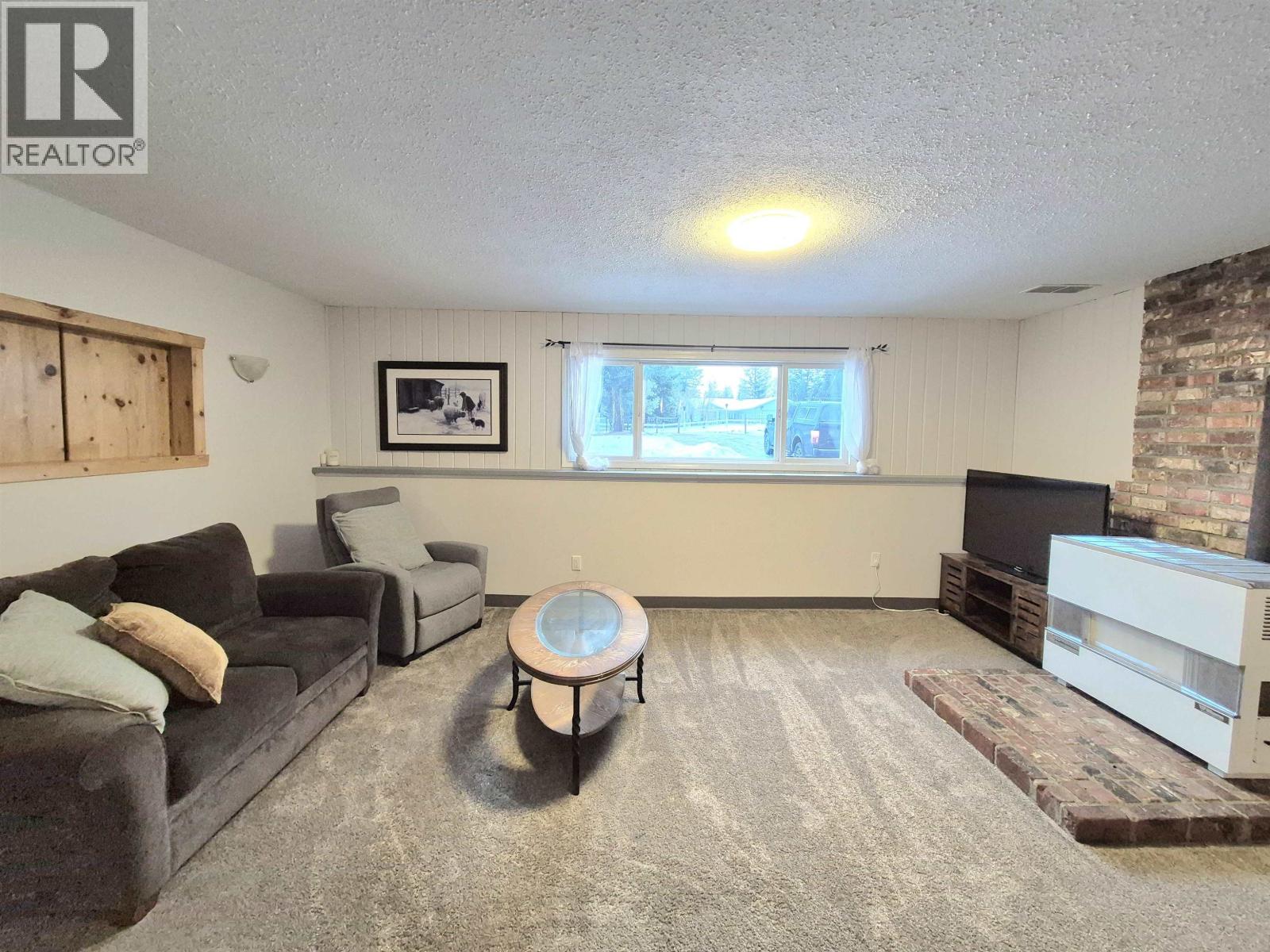 4765 Chilcotin Crescent, 108 Mile Ranch, British Columbia  V0K 2Z0 - Photo 20 - R3081823