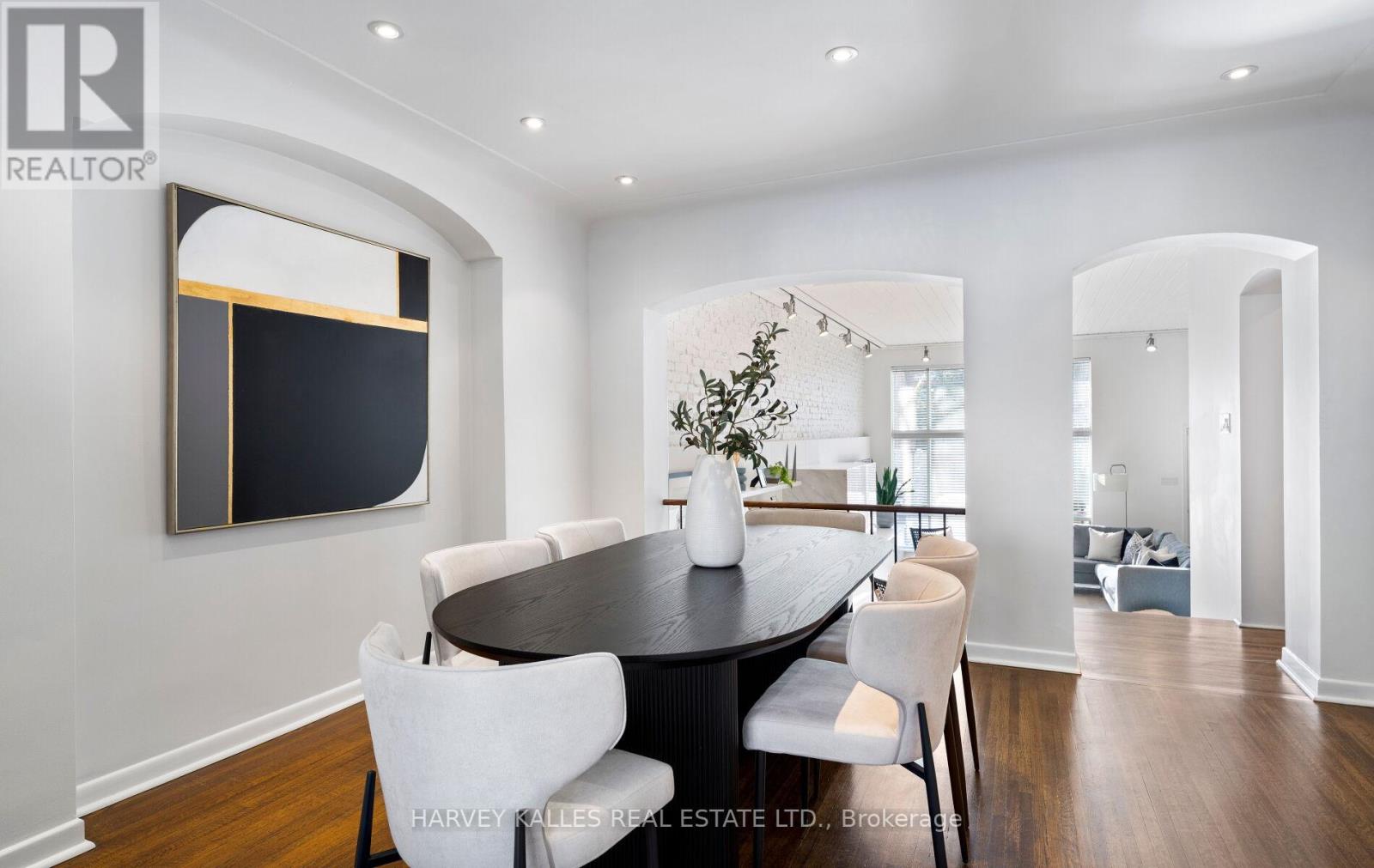 565 Briar Hill Avenue, Toronto, Ontario  M5N 1N1 - Photo 12 - C12717600