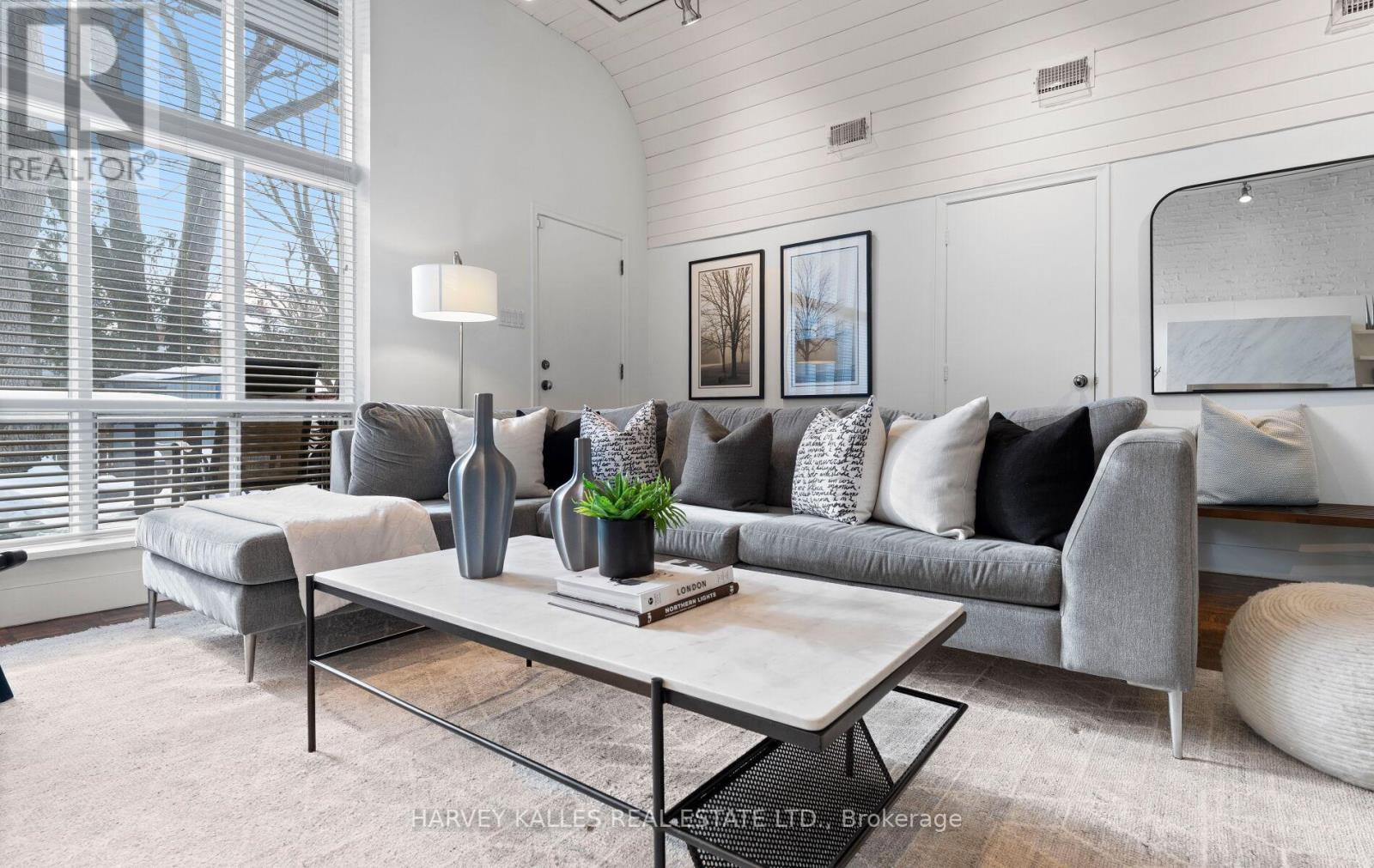 565 Briar Hill Avenue, Toronto, Ontario  M5N 1N1 - Photo 25 - C12717600