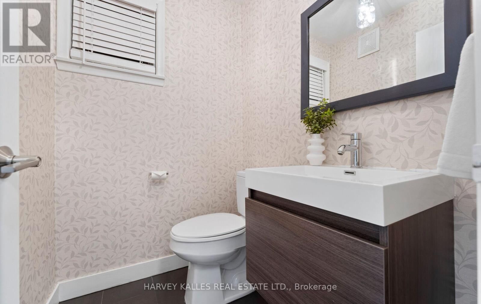 565 Briar Hill Avenue, Toronto, Ontario  M5N 1N1 - Photo 27 - C12717600