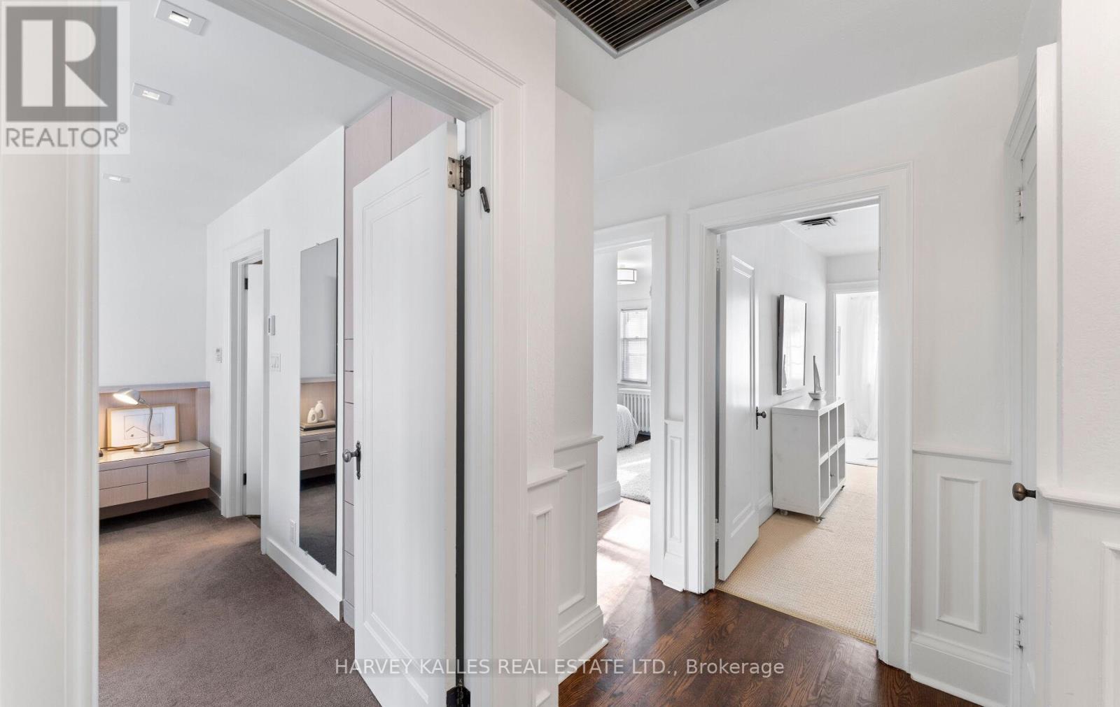 565 Briar Hill Avenue, Toronto, Ontario  M5N 1N1 - Photo 29 - C12717600