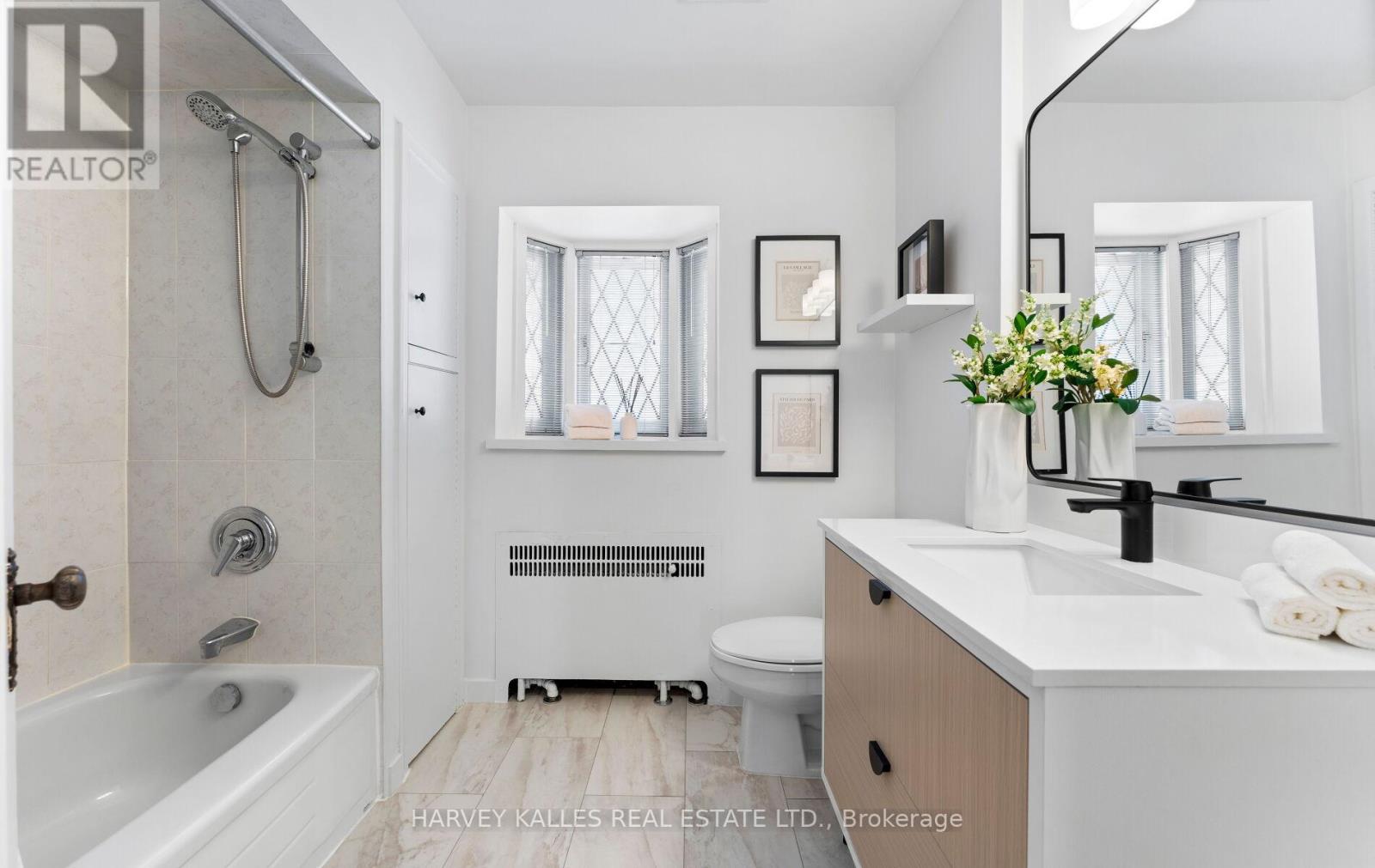 565 Briar Hill Avenue, Toronto, Ontario  M5N 1N1 - Photo 39 - C12717600