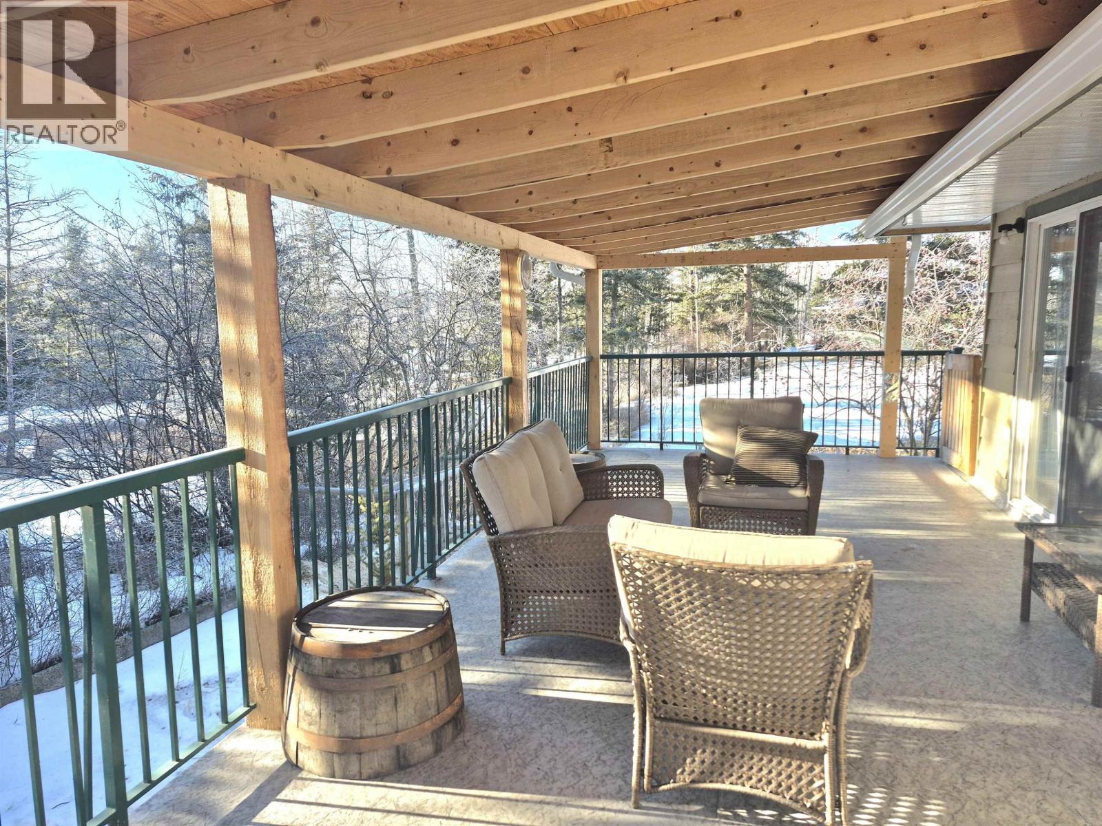 4765 Chilcotin Crescent, 108 Mile Ranch, British Columbia  V0K 2Z0 - Photo 39 - R3081823