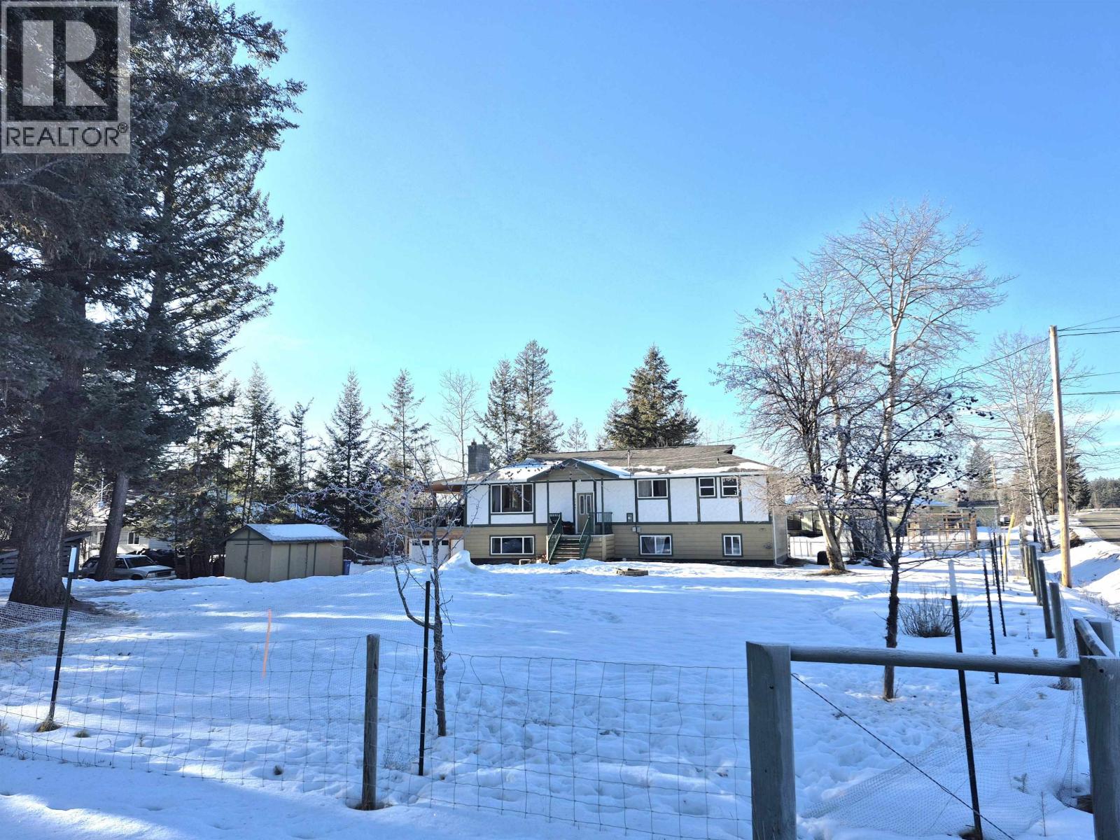 4765 Chilcotin Crescent, 108 Mile Ranch, British Columbia  V0K 2Z0 - Photo 35 - R3081823