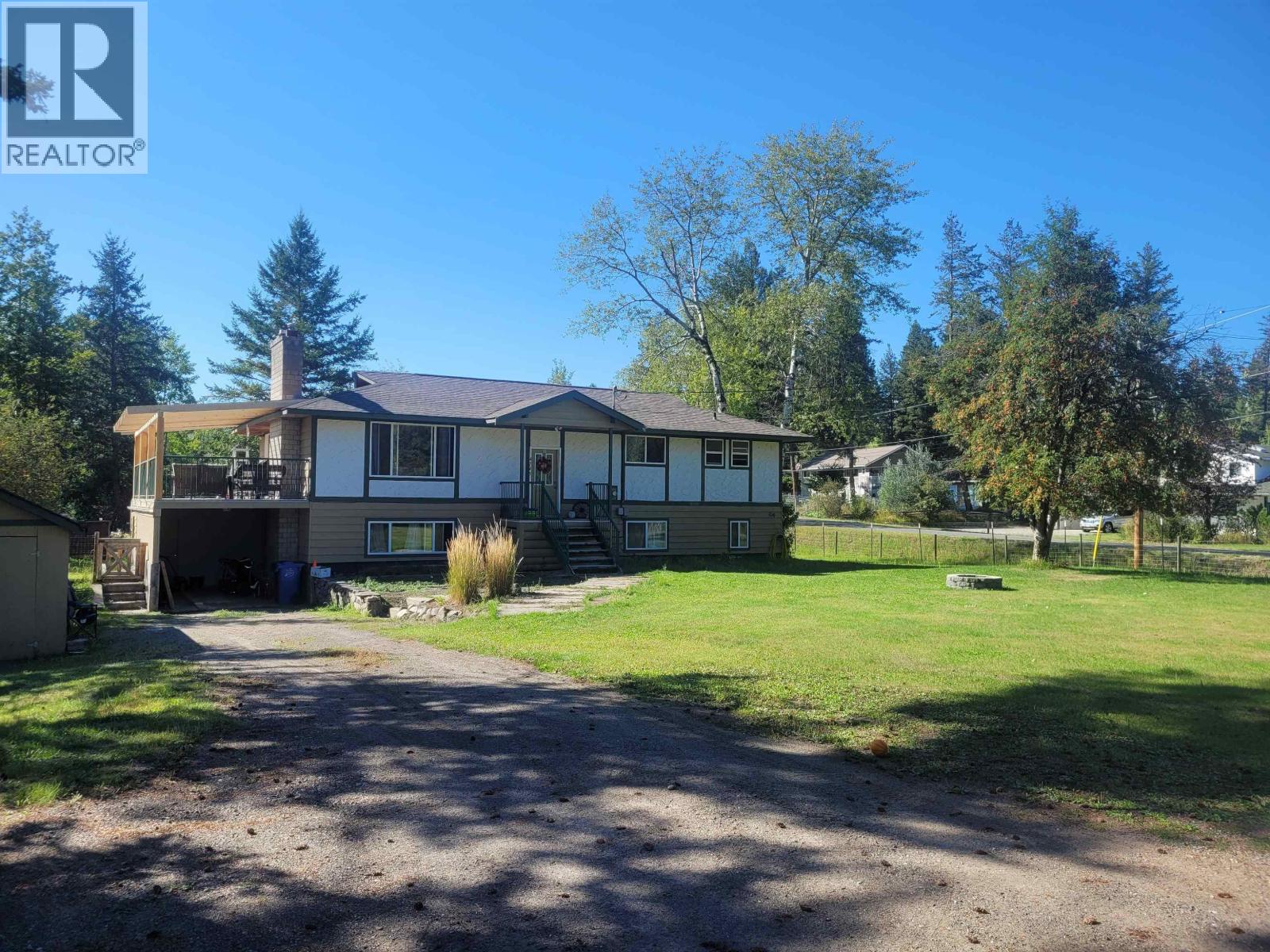 4765 Chilcotin Crescent, 108 Mile Ranch, British Columbia  V0K 2Z0 - Photo 31 - R3081823