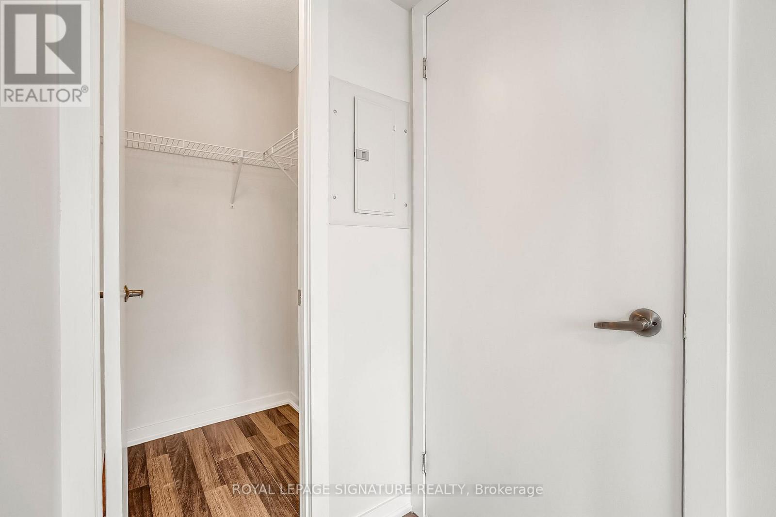 507 - 38 Joe Shuster Way, Toronto, Ontario  M6K 0A5 - Photo 19 - C12717608