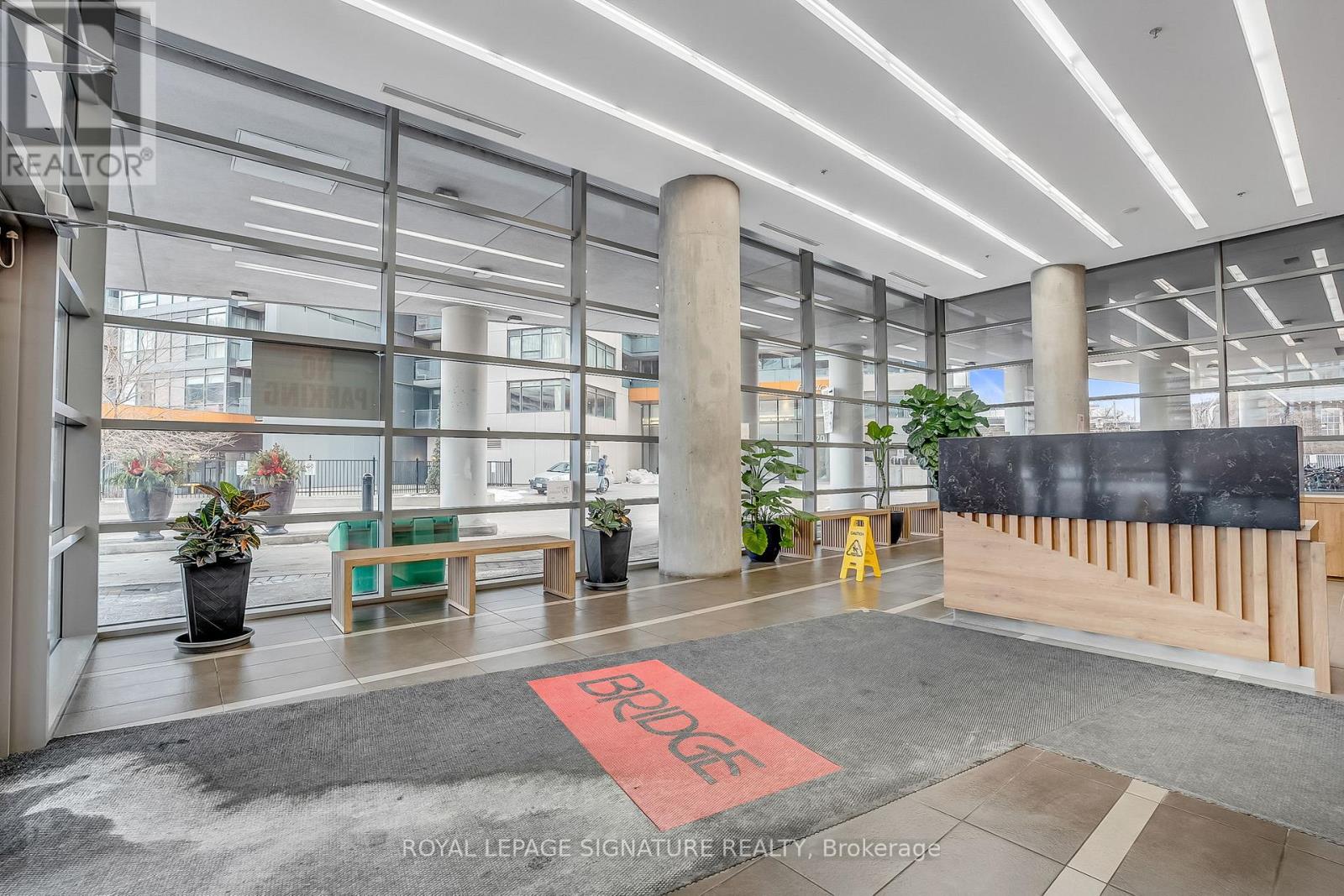 507 - 38 Joe Shuster Way, Toronto, Ontario  M6K 0A5 - Photo 2 - C12717608