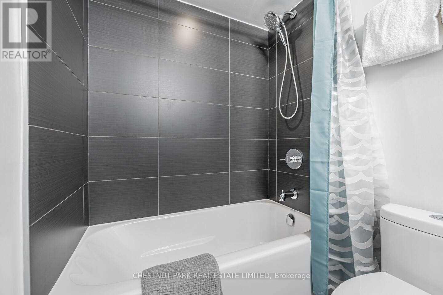 2817 - 155 Yorkville Avenue, Toronto, Ontario  M5R 0B4 - Photo 13 - C12717668