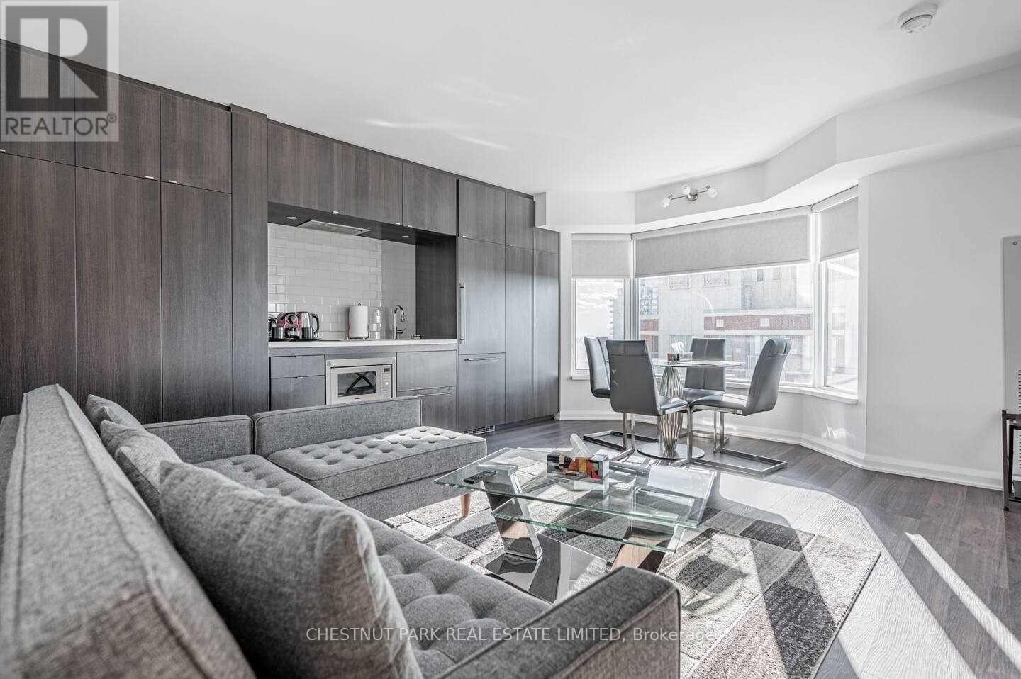 2817 - 155 Yorkville Avenue, Toronto, Ontario  M5R 0B4 - Photo 5 - C12717668