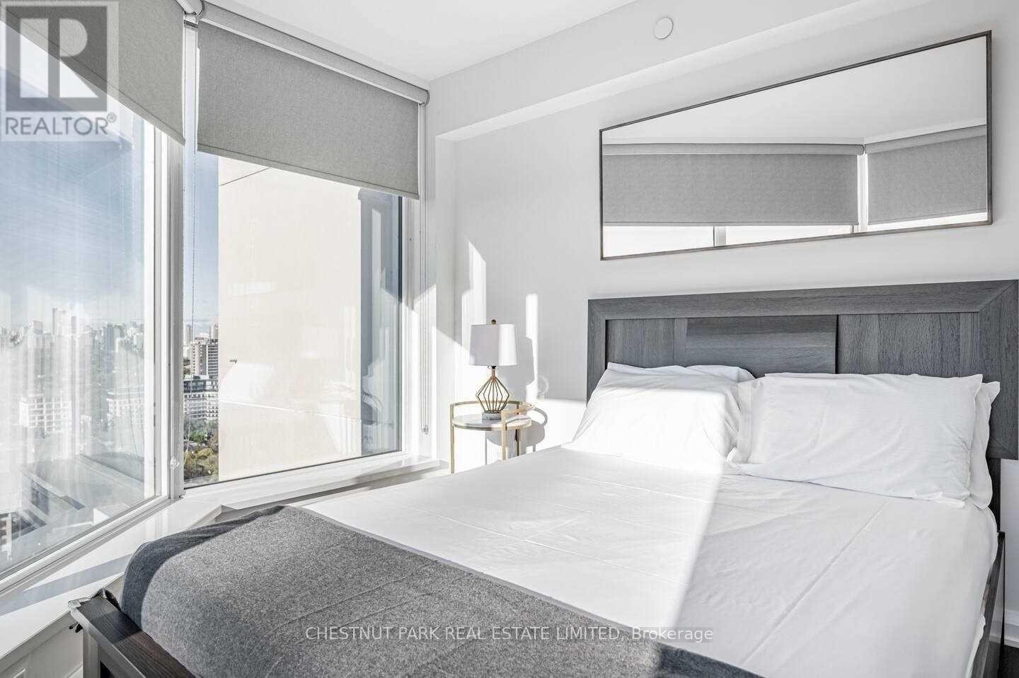 2817 - 155 Yorkville Avenue, Toronto, Ontario  M5R 0B4 - Photo 6 - C12717668